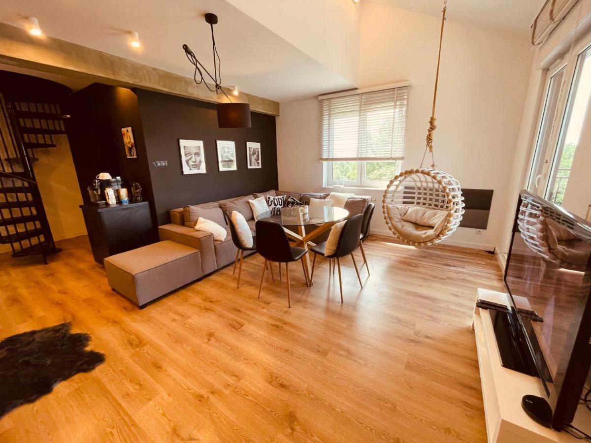 Apartamenty Ktw Penthouse Z Tarasem Katowice Esterno foto
